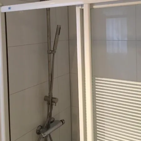 138 M2 Cozy, Sauna, Wildernessbath, Near And